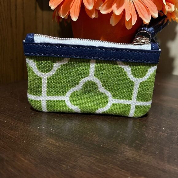 Spartina 449 Tassel Green Ivory and Navy Linen Leather Wristlet - Picture 3 of 4